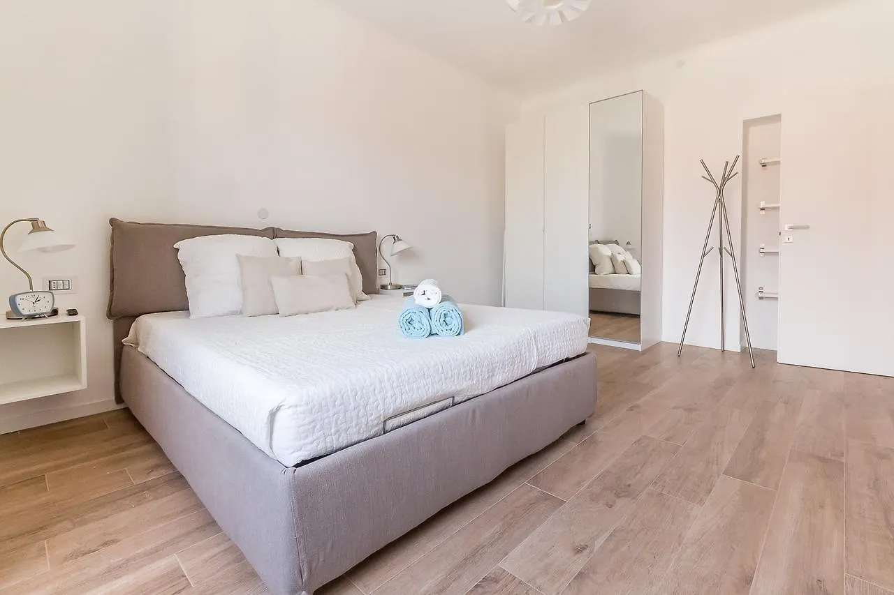 Alessia'S Flat - Sarpi 3 Apartment Milan 0*,